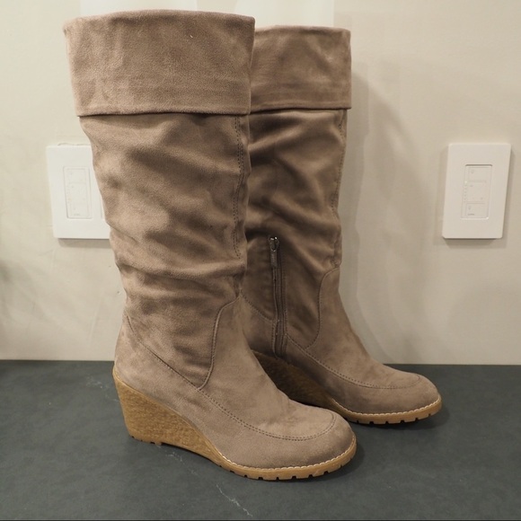 Bass sz 8.5 Eden tall stone micro suede wedge heel boots - Picture 9 of 16